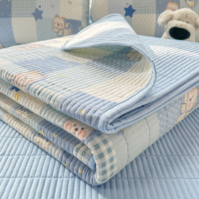 91家纺网 家纺一手货源 找家纺 晓时候 2026新款双层纱印花夏被床盖四件套新疆棉花被夏凉被空调被单夏被 蓝色泡芙狗