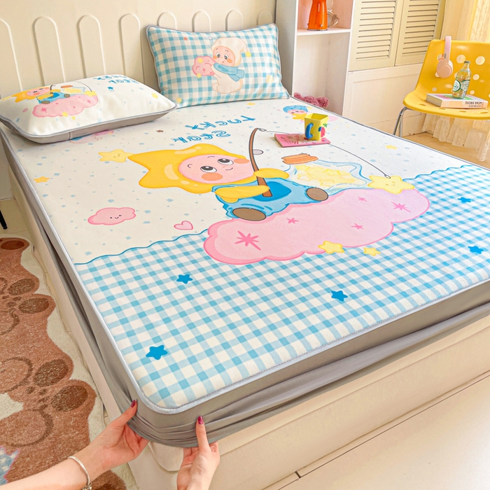 91家纺网 家纺一手货源 找家纺 柒月家居 2026新款大版印花碳光冰丝席床笠款凉席 床笠-星星之愿