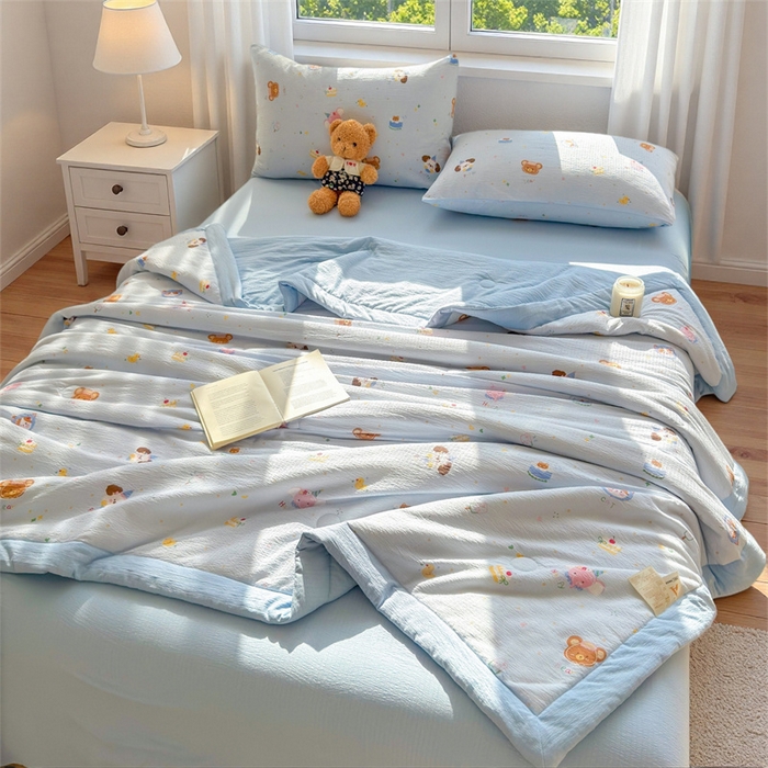 91家纺网 家纺一手货源 找家纺 晓时候 2026新款双层纱印花夏被床盖四件套新疆棉花被夏凉被空调被单夏被 萌宠派对