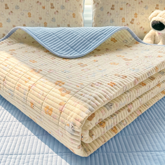 91家纺网 家纺一手货源 找家纺 晓时候 2026新款双层纱印花夏被床盖四件套新疆棉花被夏凉被空调被单夏被 奶芙狗