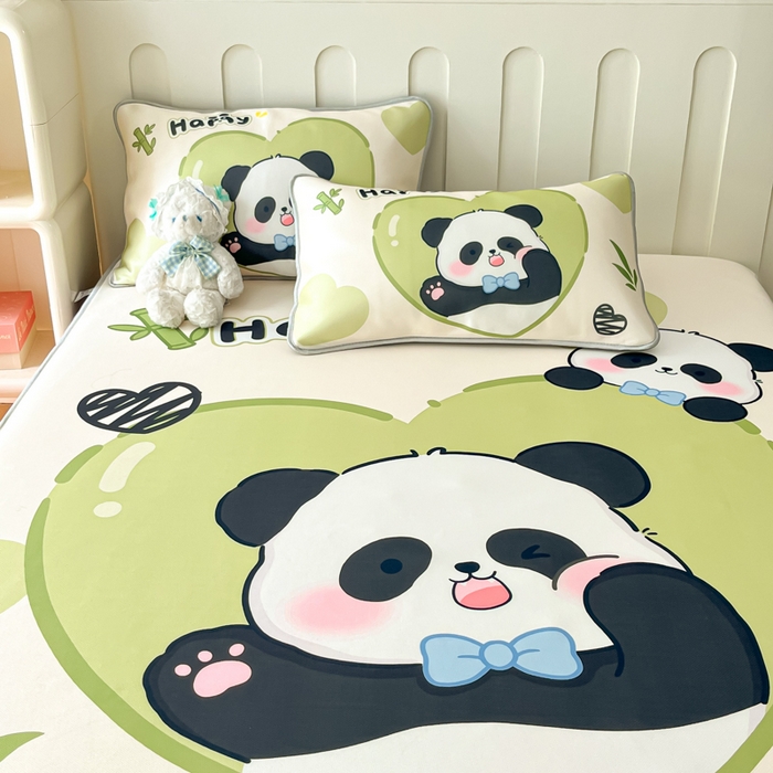 91家纺网 家纺一手货源 找家纺 柒月家居 2026新款大版印花碳光冰丝席床笠款凉席 床笠-熊猫宝贝