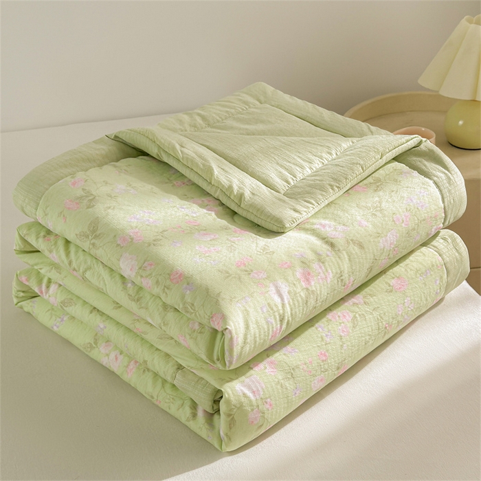 91家纺网 家纺一手货源 找家纺 晓时候 2026新款双层纱印花夏被床盖四件套新疆棉花被夏凉被空调被单夏被 芊芊花语