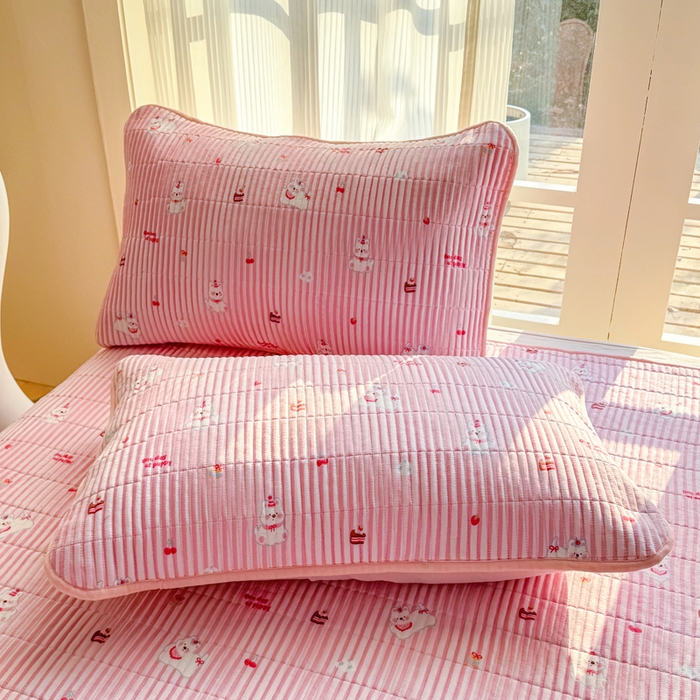 91家纺网 家纺一手货源 找家纺 晓时候 2026新款双层纱印花夏被床盖四件套新疆棉花被夏凉被空调被单夏被 甜甜西高地