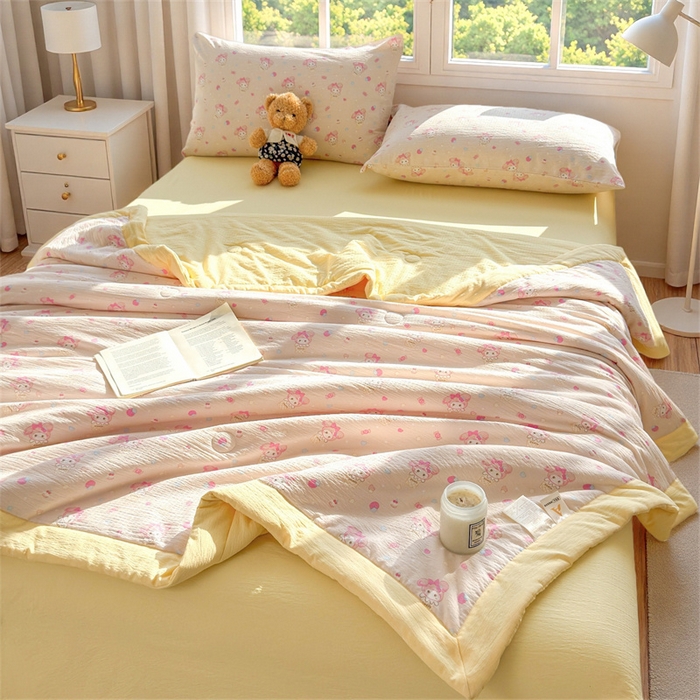 91家纺网 家纺一手货源 找家纺 晓时候 2026新款双层纱印花夏被床盖四件套新疆棉花被夏凉被空调被单夏被 甜心女孩