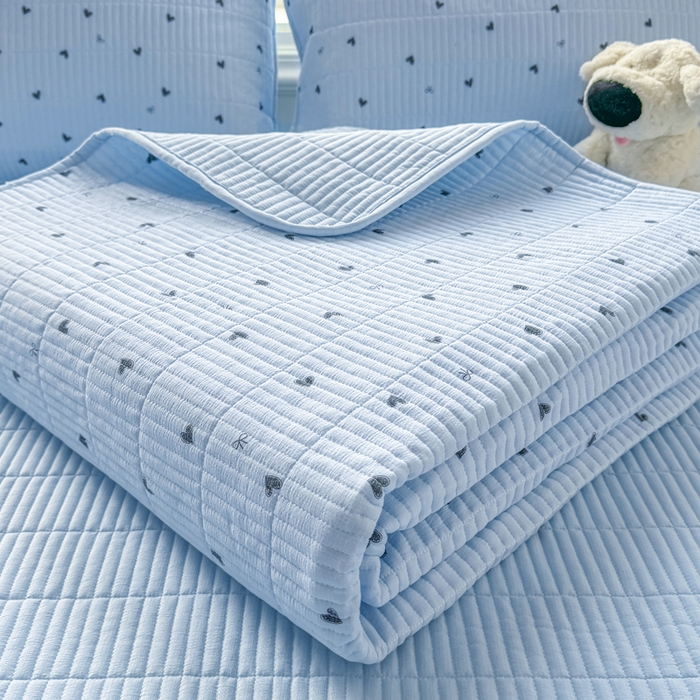 91家纺网 家纺一手货源 找家纺 晓时候 2026新款双层纱印花夏被床盖四件套新疆棉花被夏凉被空调被单夏被 小确幸