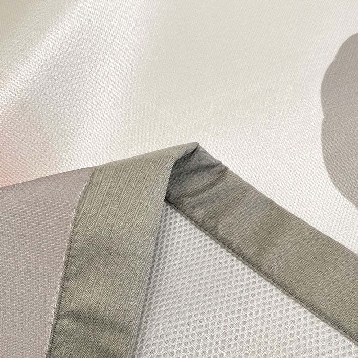 91家纺网 家纺一手货源 找家纺 柒月家居 2026新款大版印花碳光冰丝席床席款凉席 斑点熊