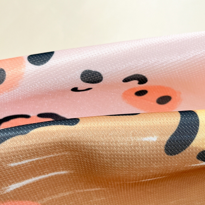 91家纺网 家纺一手货源 找家纺 柒月家居 2026新款大版印花碳光冰丝席床席款凉席 动物世界