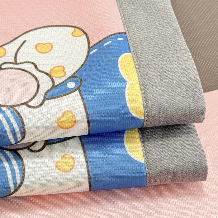 91家纺网 家纺一手货源 找家纺 柒月家居 2026新款大版印花碳光冰丝席床席款凉席 萌系女孩