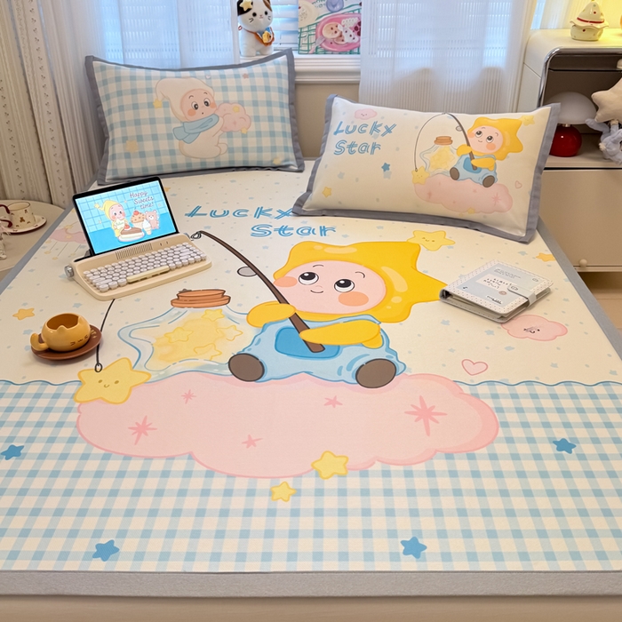 91家纺网 家纺一手货源 找家纺 柒月家居 2026新款大版印花碳光冰丝席床席款凉席 星星之愿