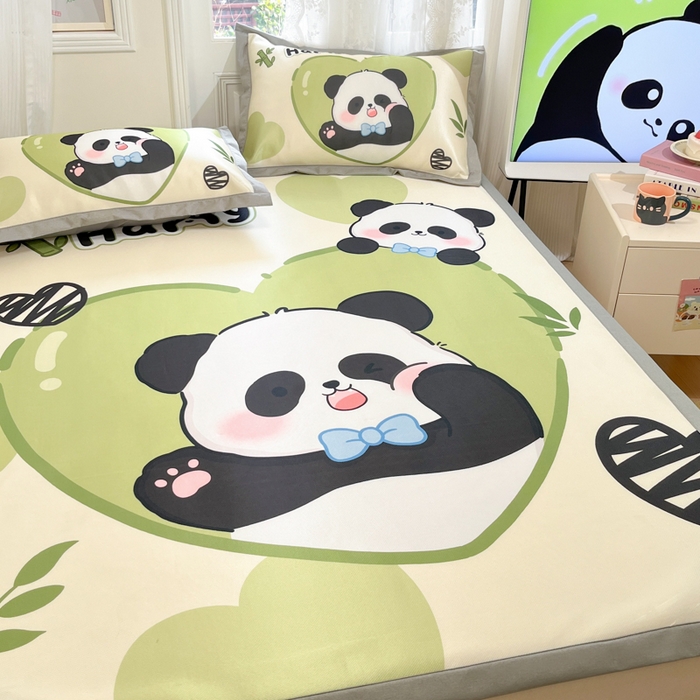 91家纺网 家纺一手货源 找家纺 柒月家居 2026新款大版印花碳光冰丝席床席款凉席 熊猫宝贝