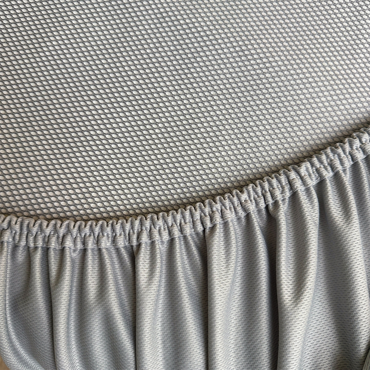 91家纺网 家纺一手货源 找家纺 慕木家纺 2026新品高端复合三明治PE乙纶双面提花610克冰豆豆凉席迪奥风系列（提供买家秀） 床笠款迪奥风-蓝