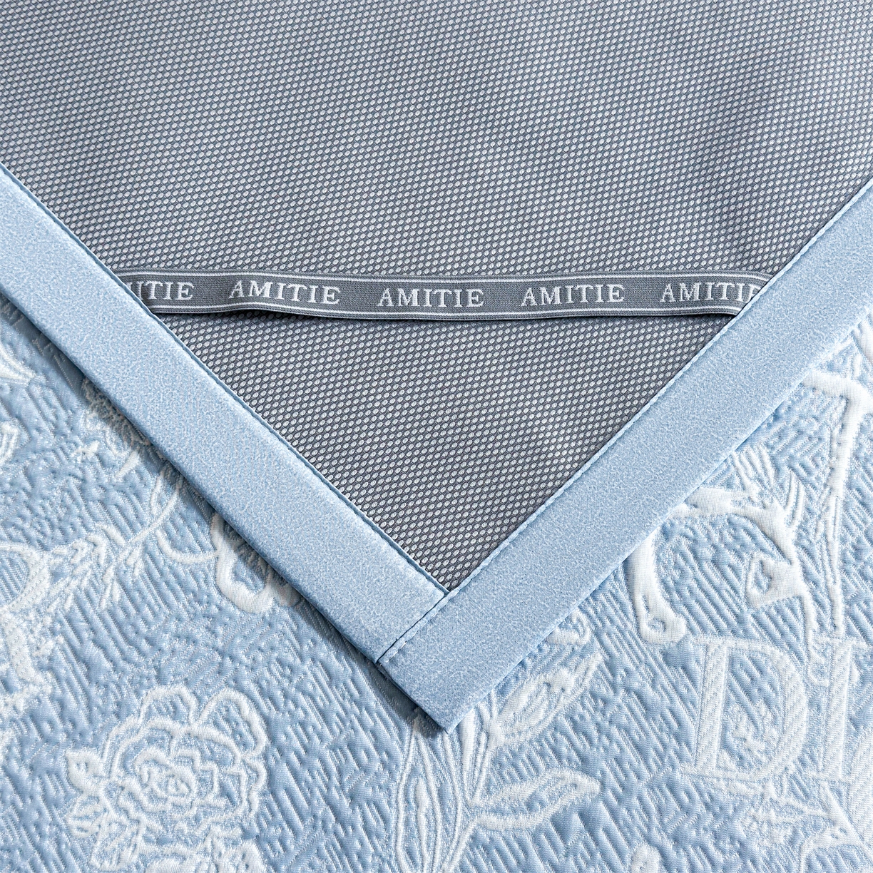 91家纺网 家纺一手货源 找家纺 （总）慕木家纺 2026新品高端复合三明治PE乙纶双面提花610克冰豆豆凉席迪奥风系列（提供买家秀）