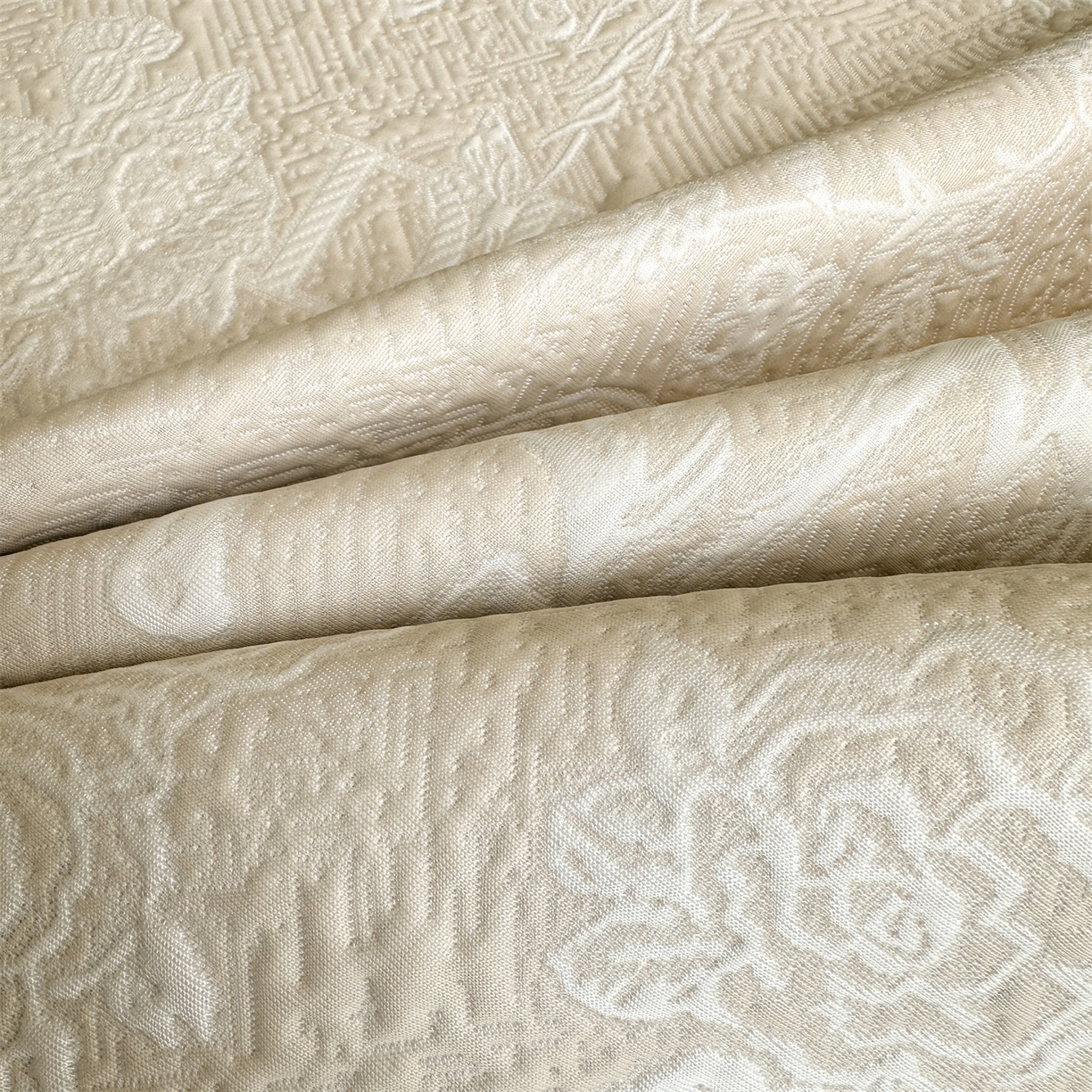 91家纺网 家纺一手货源 找家纺 慕木家纺 2026新品高端复合三明治PE乙纶双面提花610克冰豆豆凉席迪奥风系列（提供买家秀） 床笠款迪奥风-卡其