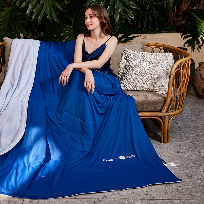 91家纺网 家纺一手货源 找家纺 莱福仕家纺 2025新款酣睡星球双面凉感夏被被子被芯 凉感夏被-星空蓝 风格一