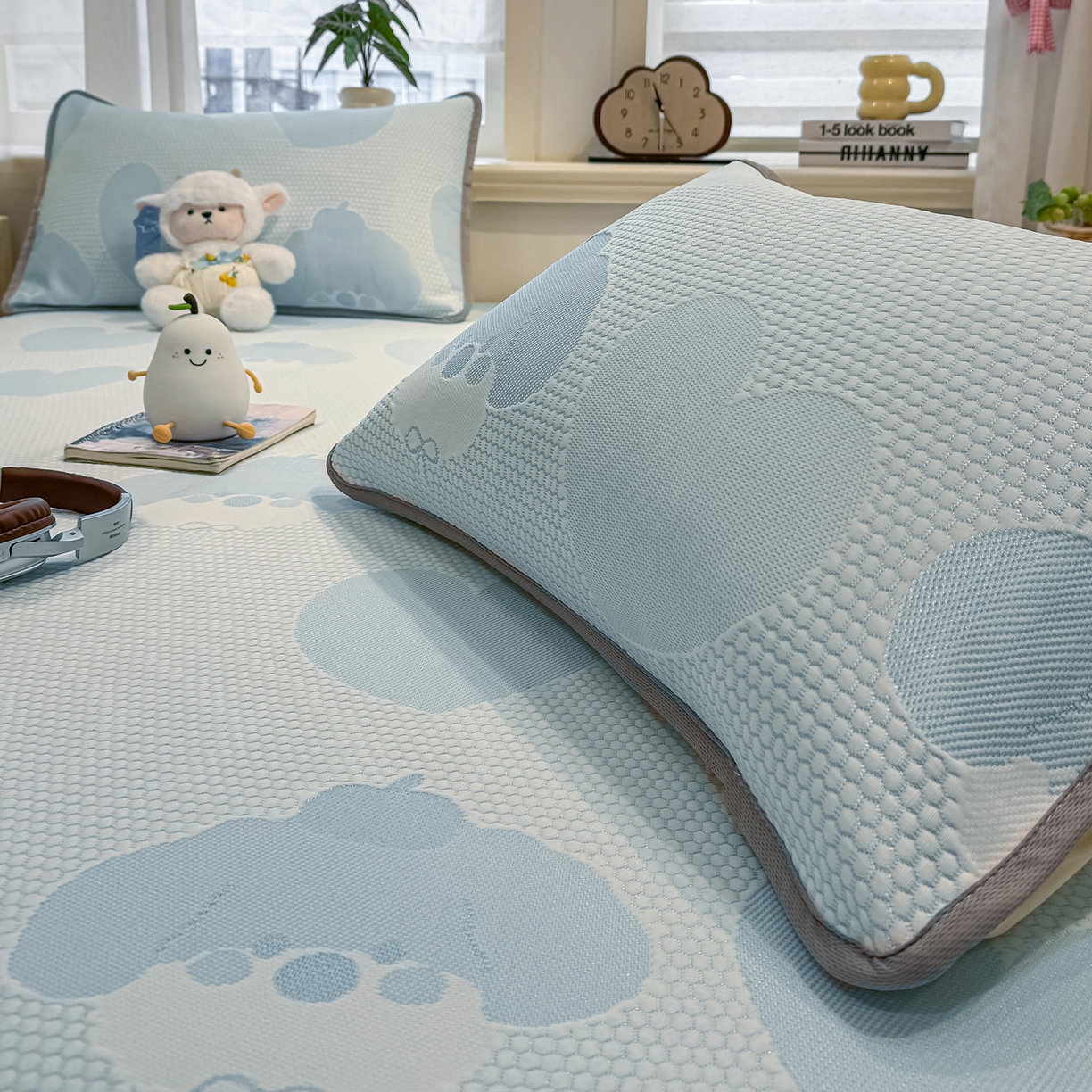 91家纺网 家纺一手货源 找家纺 （总）眠势力 2026新款冰豆豆凉席三件套夏季冷感可机洗冰丝席软席子条席款