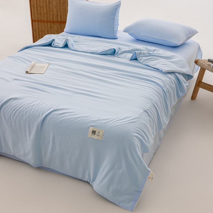 91家纺网 家纺一手货源 找家纺 迪梵家纺 2026新款A类无印风水洗棉格子纯色夏凉被大豆夏被空调被薄被（带买家秀） 海盐蓝