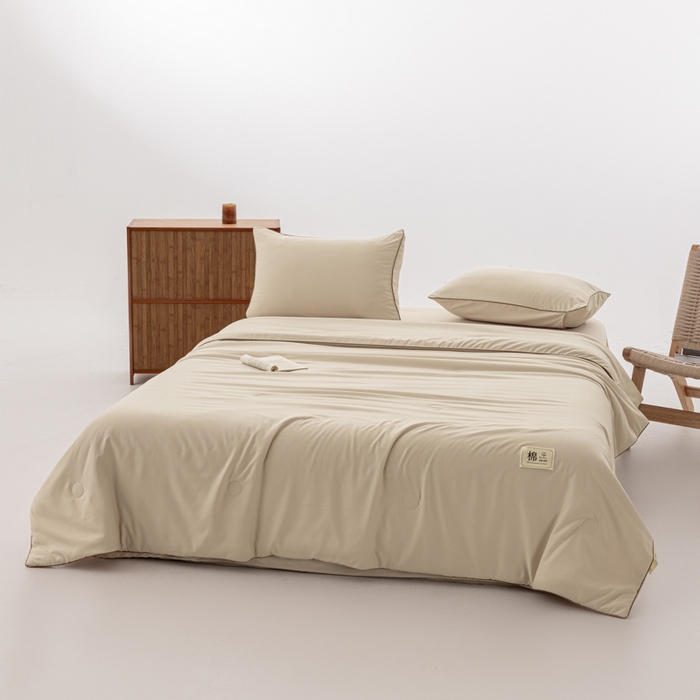 91家纺网 家纺一手货源 找家纺 迪梵家纺 2026新款A类无印风水洗棉格子纯色夏凉被大豆夏被空调被薄被（带买家秀） 卡其咖