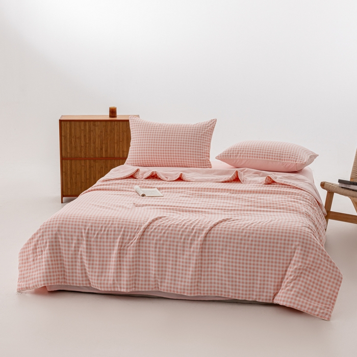 91家纺网 家纺一手货源 找家纺 迪梵家纺 2026新款A类无印风水洗棉格子纯色夏凉被大豆夏被空调被薄被（带买家秀） 玉小格