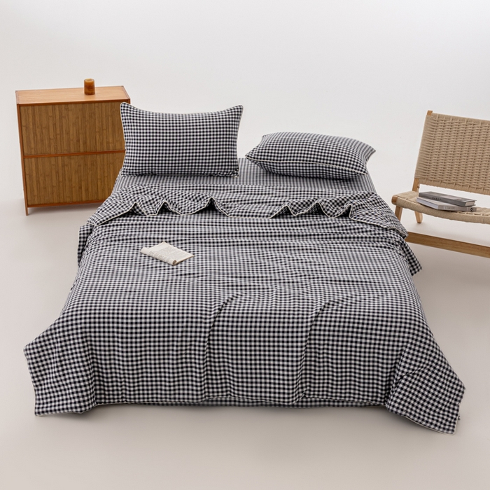 91家纺网 家纺一手货源 找家纺 迪梵家纺 2026新款A类无印风水洗棉格子纯色夏凉被大豆夏被空调被薄被（带买家秀） 黑小格