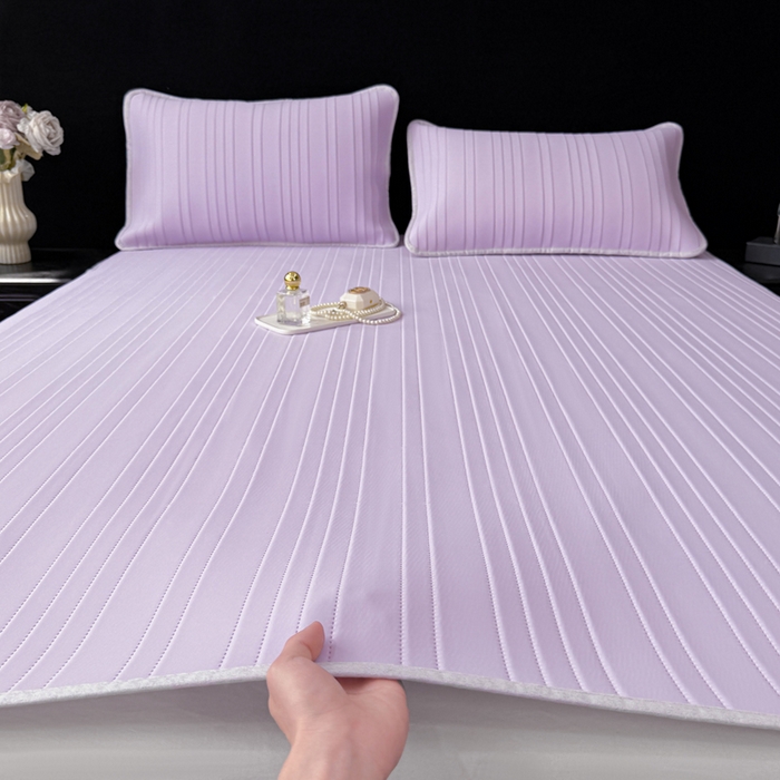 91家纺网 家纺一手货源 找家纺 麋兔 2026新款纯色朵朵小熊冰蚕丝软席 香芋紫