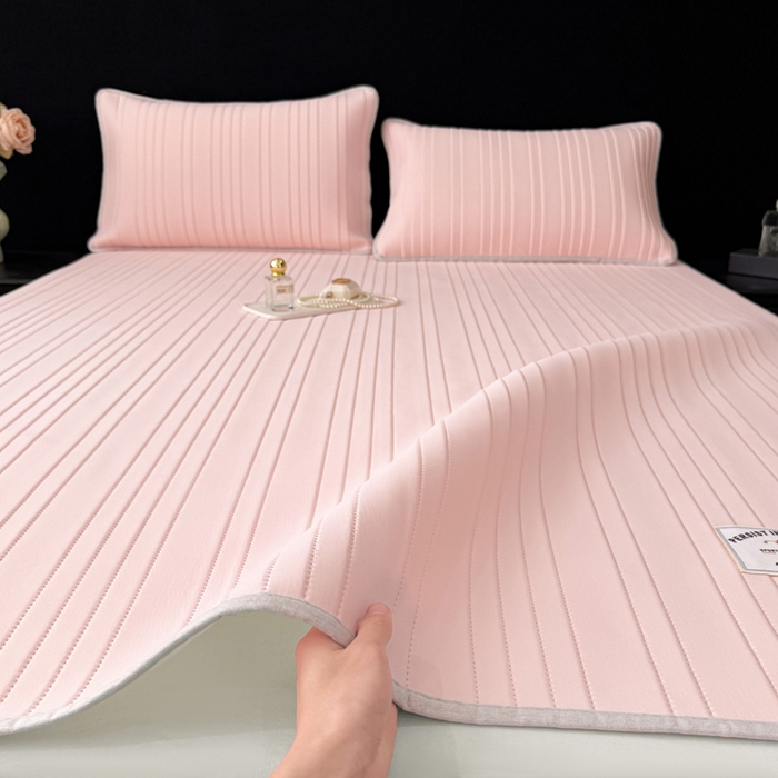 麋兔 2026新款纯色朵朵小熊冰蚕丝软席 浅粉