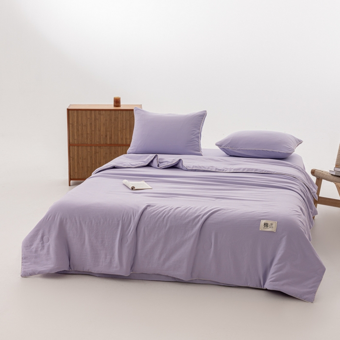 91家纺网 家纺一手货源 找家纺 迪梵家纺 2026新款A类无印风水洗棉格子纯色夏凉被大豆夏被空调被薄被（带买家秀） 芋泥紫