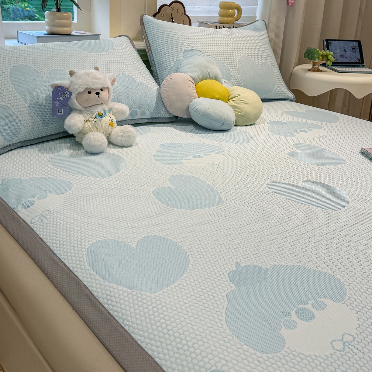 91家纺网 家纺一手货源 找家纺 眠势力 2026新款冰豆豆凉席三件套夏季冷感可机洗冰丝席软席子条席款 爱心狗-兰