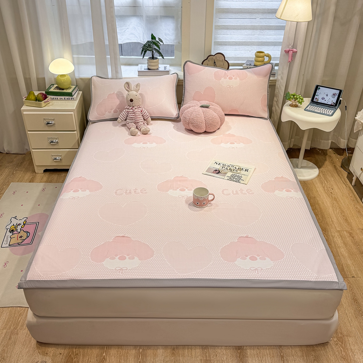 91家纺网 家纺一手货源 找家纺 眠势力 2026新款冰豆豆凉席三件套夏季冷感可机洗冰丝席软席子条席款 爱心狗-粉