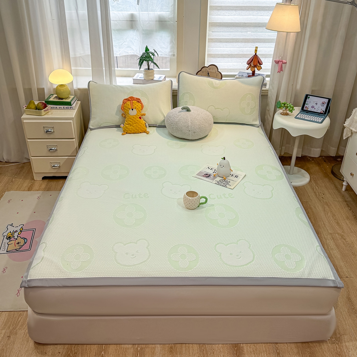 91家纺网 家纺一手货源 找家纺 眠势力 2026新款冰豆豆凉席三件套夏季冷感可机洗冰丝席软席子条席款 大牌熊-绿