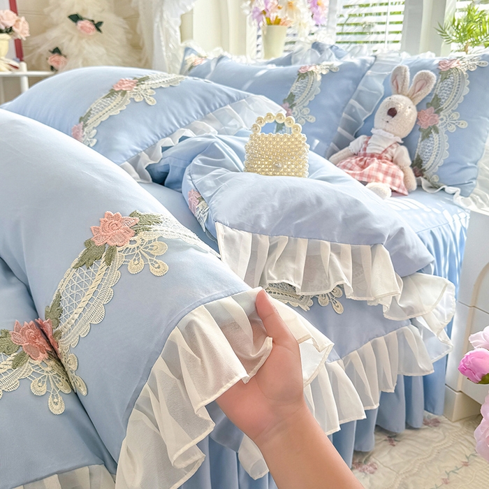 91家纺网 家纺一手货源 找家纺 后庭寝室 2026新款水溶花边床裙四件套-爱恋系列 爱恋-蓝