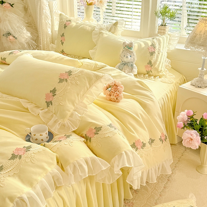 91家纺网 家纺一手货源 找家纺 后庭寝室 2026新款水溶花边床裙四件套-爱恋系列 爱恋-米