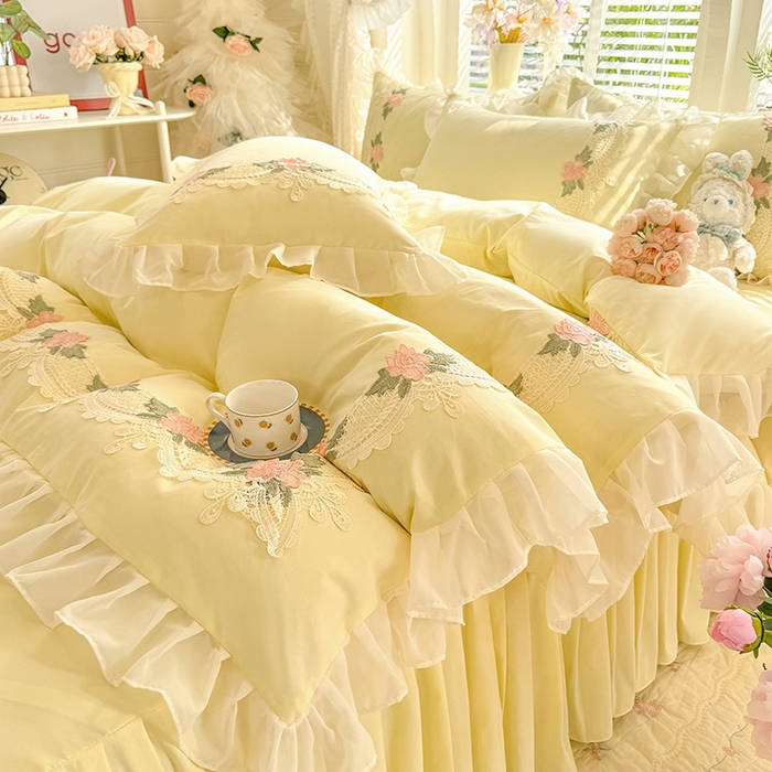 91家纺网 家纺一手货源 找家纺 后庭寝室 2026新款水溶花边床裙四件套-爱恋系列 爱恋-米