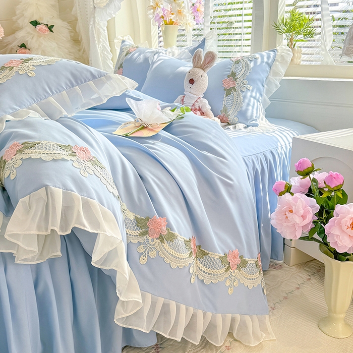 91家纺网 家纺一手货源 找家纺 后庭寝室 2026新款水溶花边床裙四件套-爱恋系列 爱恋-蓝