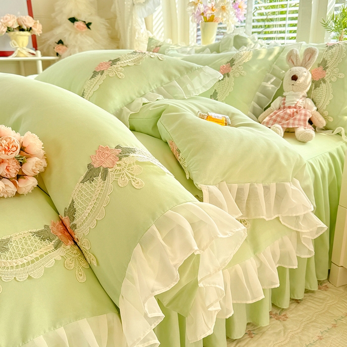 91家纺网 家纺一手货源 找家纺 后庭寝室 2026新款水溶花边床裙四件套-爱恋系列 爱恋-绿