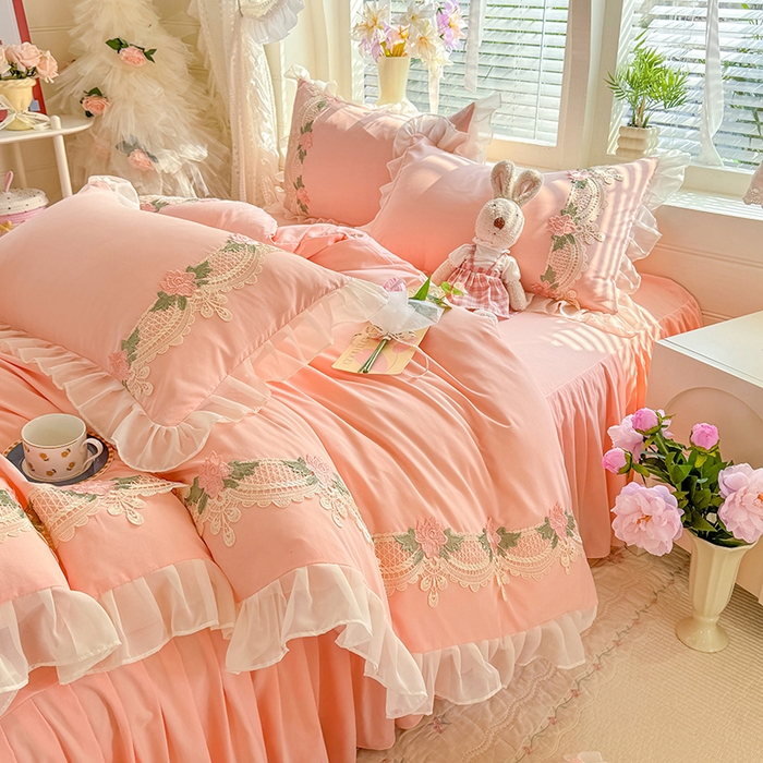 91家纺网 家纺一手货源 找家纺 后庭寝室 2026新款水溶花边床裙四件套-爱恋系列 爱恋-玉