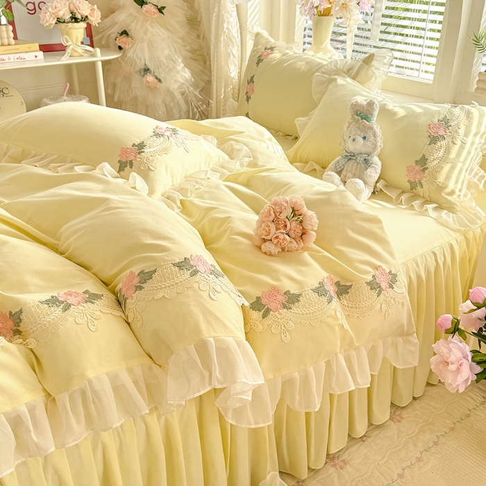 91家纺网 家纺一手货源 找家纺 后庭寝室 2026新款水溶花边床裙四件套-爱恋系列 爱恋-米