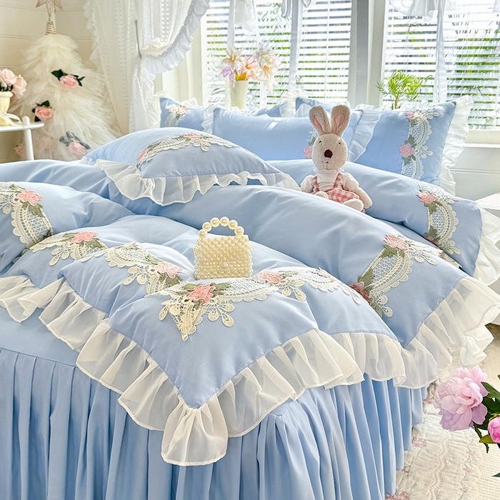 91家纺网 家纺一手货源 找家纺 后庭寝室 2026新款水溶花边床裙四件套-爱恋系列 爱恋-蓝