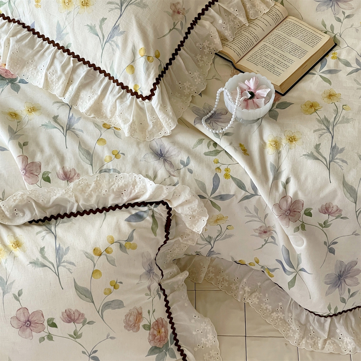 91家纺网 家纺一手货源 找家纺 【山野计划】傲蕾 AL BEDDING水洗砂洗棉麻夏被春秋被四件套韩式花边大豆被子全棉夏凉被亚麻