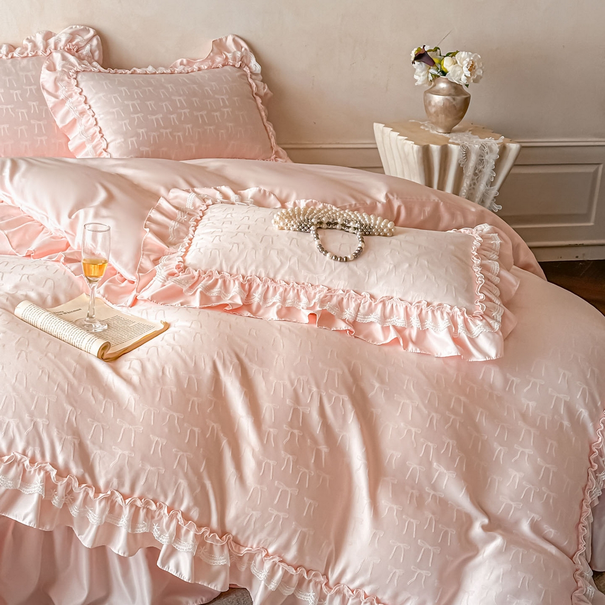 91家纺网 家纺一手货源 找家纺 迪梦姿家纺 2026新款春意真丝提花床盖四件套 粉玉