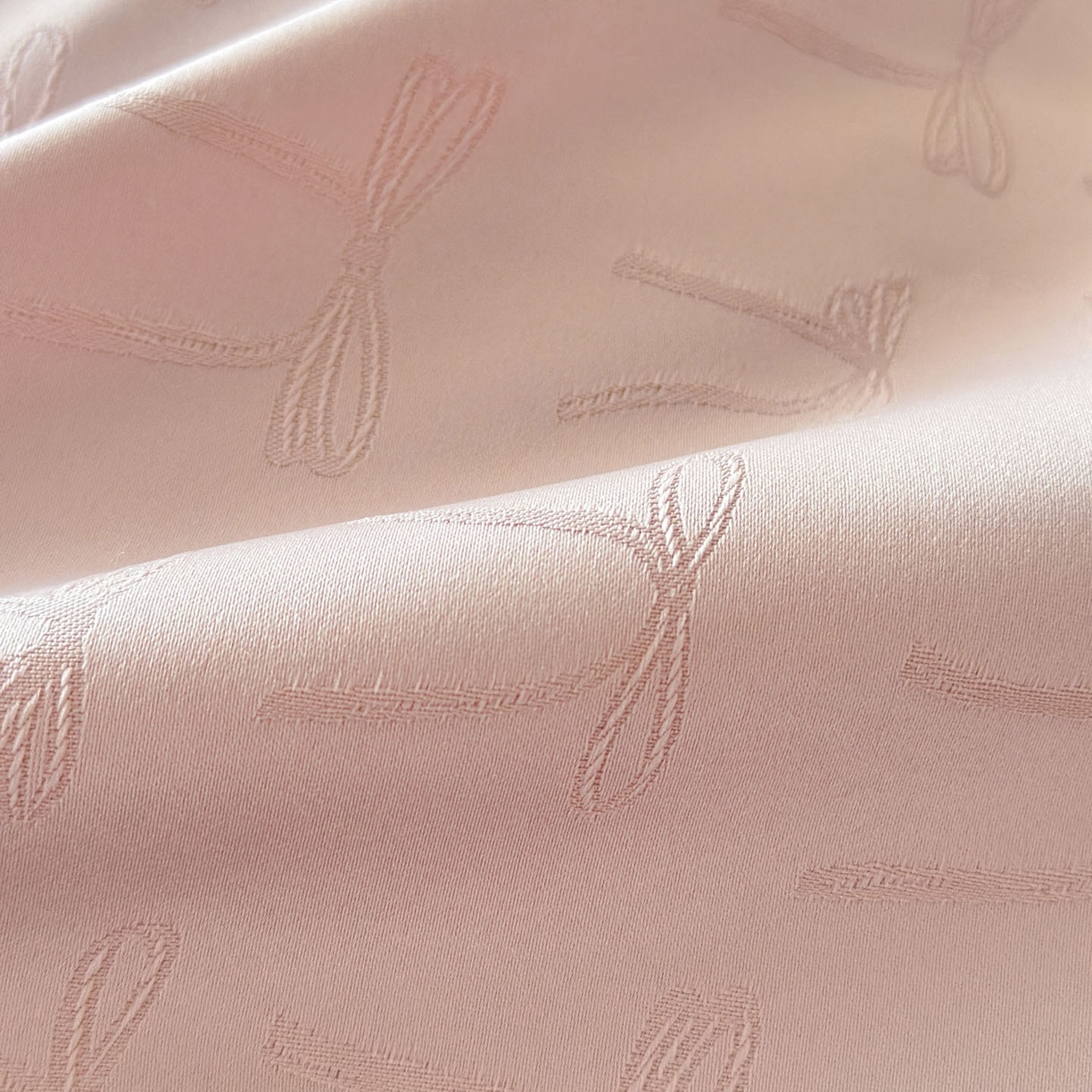 91家纺网 家纺一手货源 找家纺 迪梦姿家纺 2026新款春意真丝提花床盖四件套 豆沙