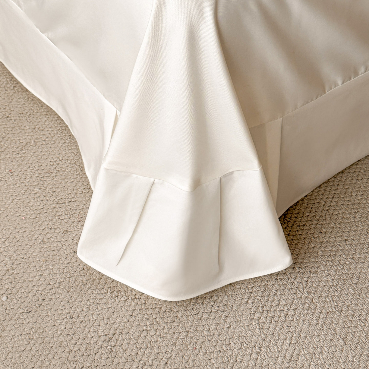 91家纺网 家纺一手货源 找家纺 迪梦姿家纺 2026新款梦蝶真丝提花夏被四件套 奶白色