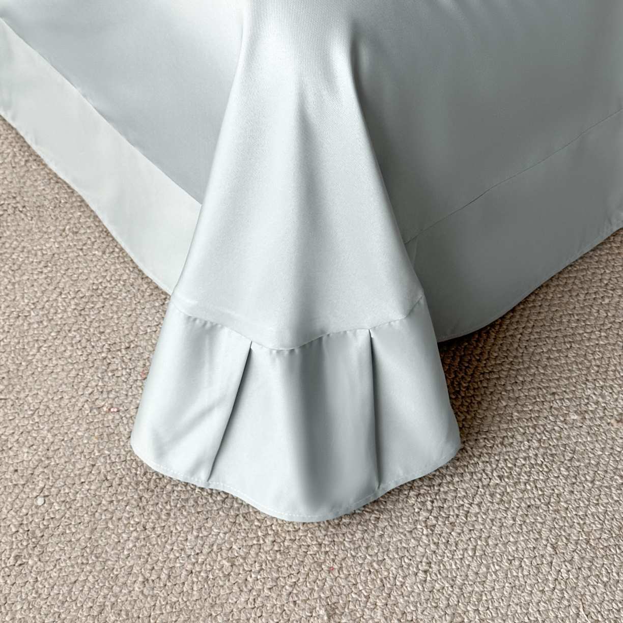 91家纺网 家纺一手货源 找家纺 迪梦姿家纺 2026新款梦蝶真丝提花夏被四件套 青灰色