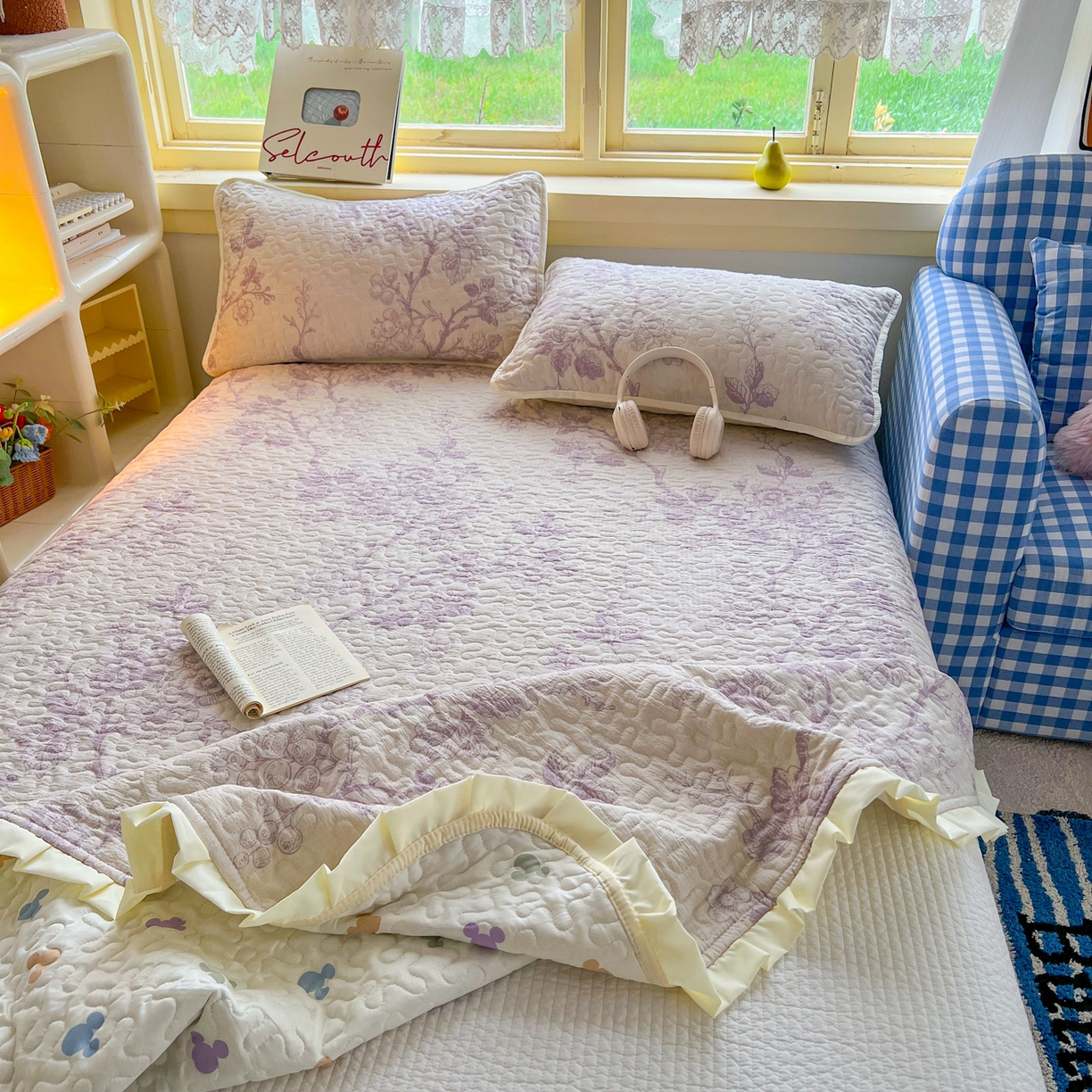 91家纺网 家纺一手货源 找家纺 默忆 2026新款亲肤舒适双层纱花边宽床盖 锦上添花