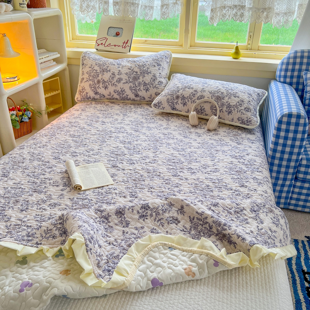 91家纺网 家纺一手货源 找家纺 默忆 2026新款亲肤舒适双层纱花边宽床盖 繁花似锦