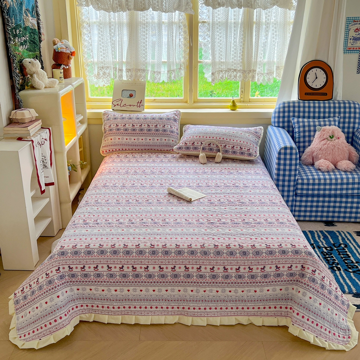 91家纺网 家纺一手货源 找家纺 默忆 2026新款亲肤舒适双层纱花边宽床盖 马到成功