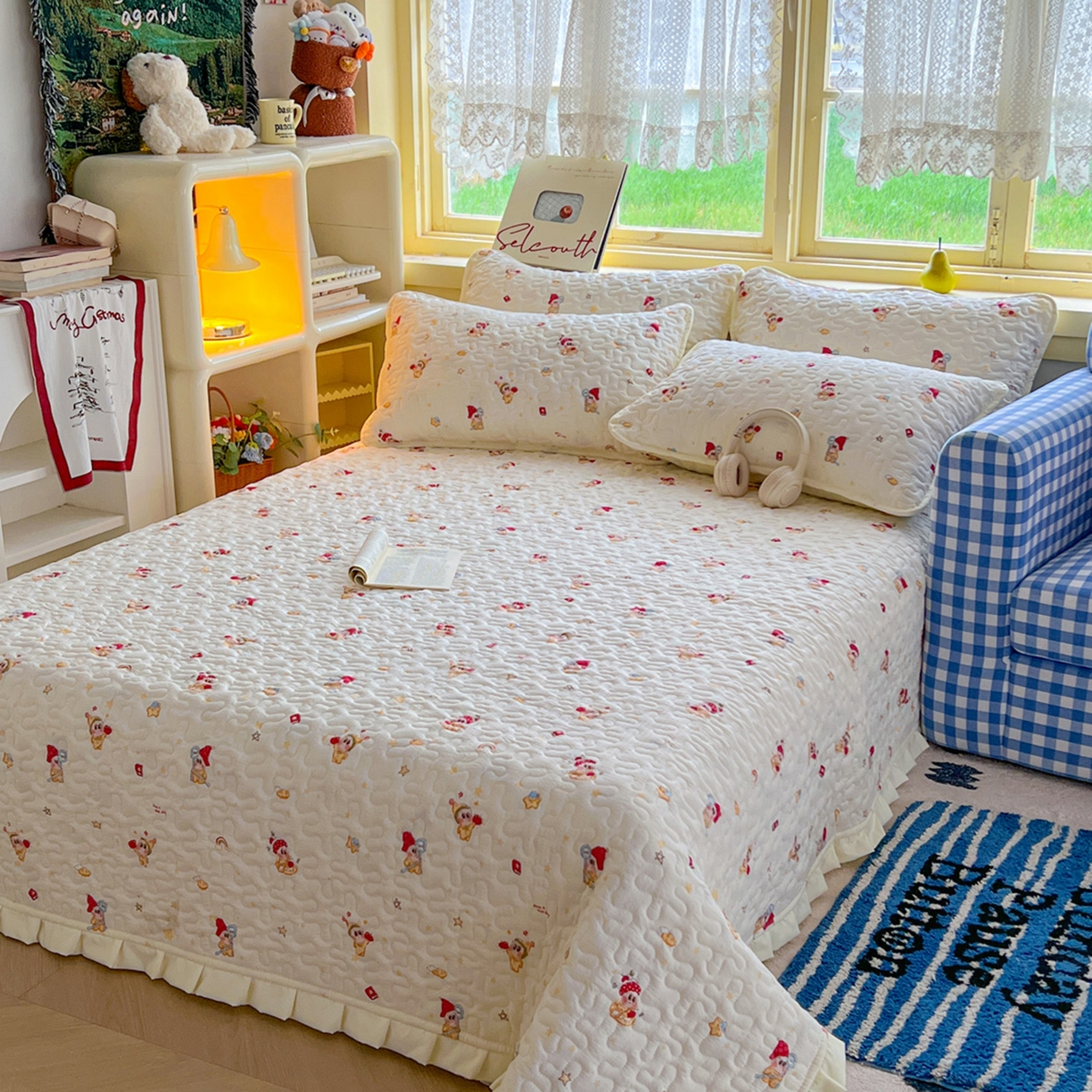 91家纺网 家纺一手货源 找家纺 默忆 2026新款亲肤舒适双层纱花边宽床盖 圣诞小鹿