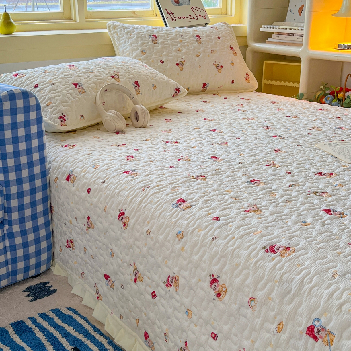 91家纺网 家纺一手货源 找家纺 默忆 2026新款亲肤舒适双层纱花边宽床盖 圣诞小鹿