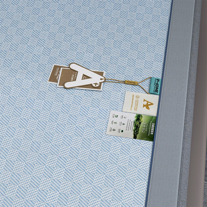 91家纺网 家纺一手货源 找家纺 小牛席业 2026新款棋盘格冰丝腊肠狗贴布绣冰丝席席子凉席 棋盘格可爱小狗冰丝席-蓝色