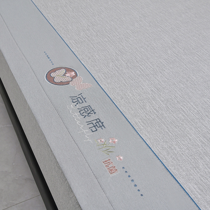 91家纺网 家纺一手货源 找家纺 小牛席业 2026新款小清新凉感冰丝席席子凉席 灰色