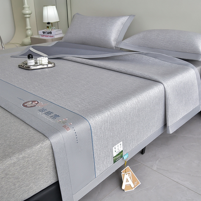 91家纺网 家纺一手货源 找家纺 小牛席业 2026新款小清新凉感冰丝席席子凉席 灰色